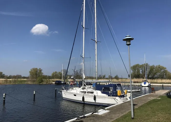 Apartamento An Der Ostsee Mit Blick Auf Den Yachthafen By Interhome